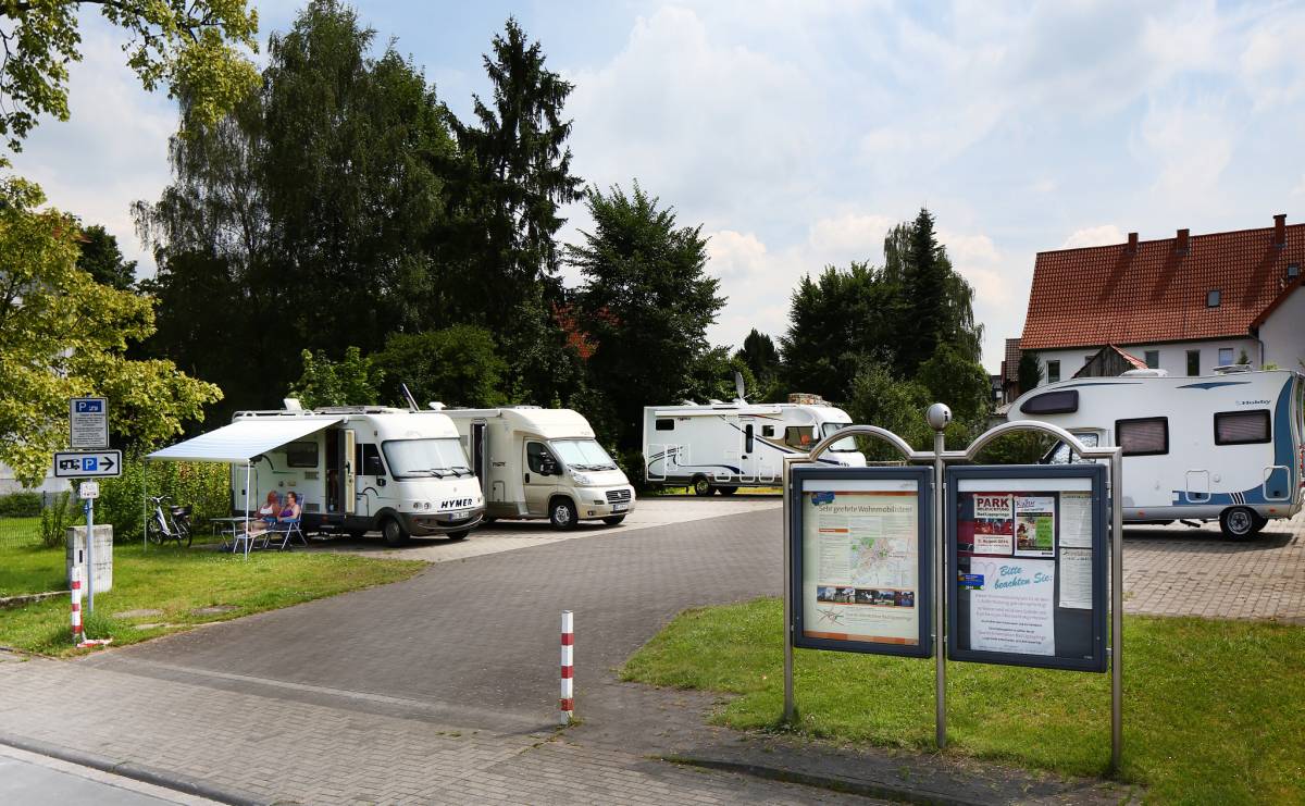 Bad Lippspringe: Wohnmobilstellplatz "Arminiuspark"